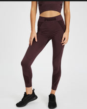 Load image into Gallery viewer, Puma Evostripe Evoknit 7/8 leggings